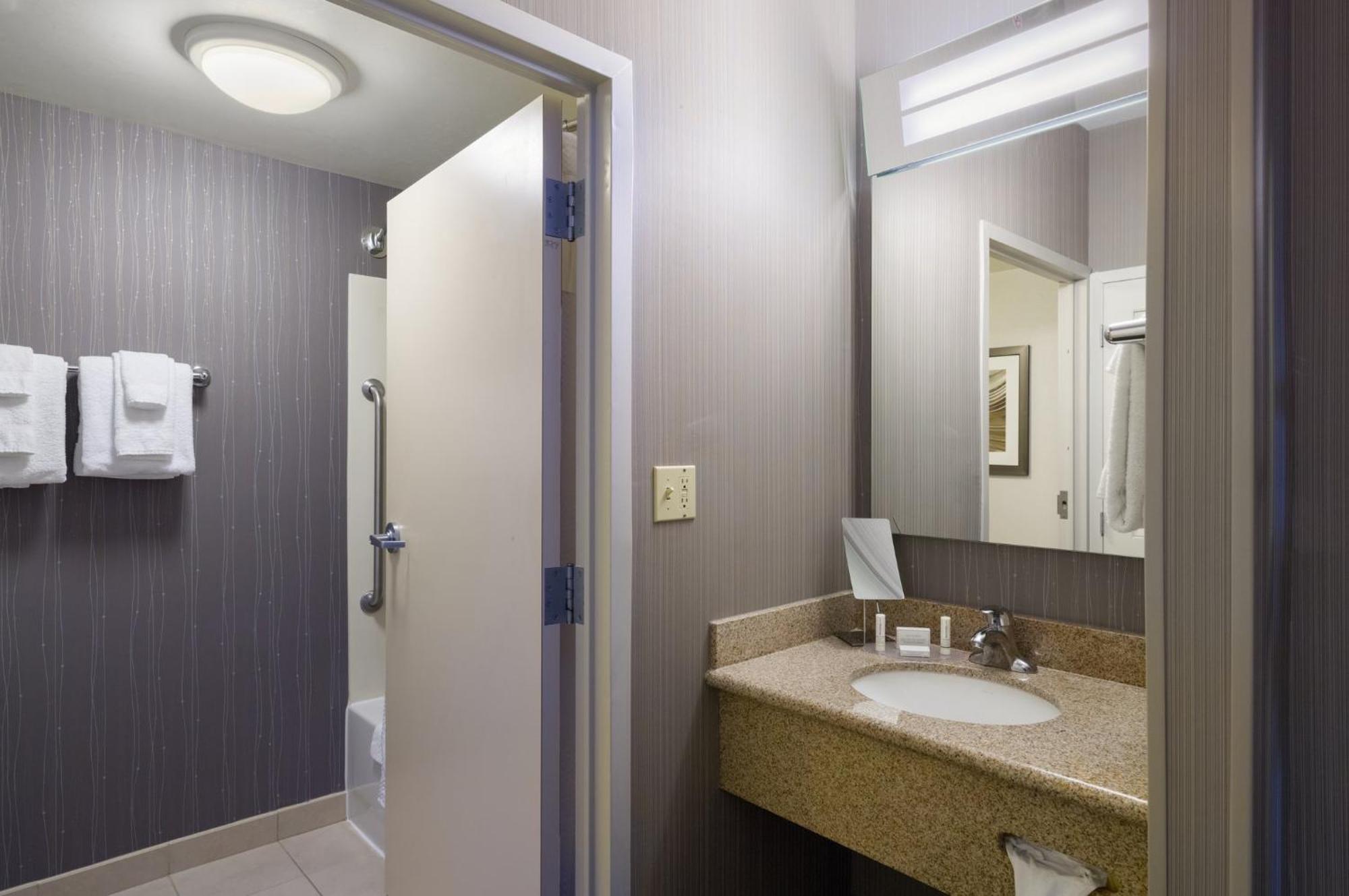 Courtyard By Marriott Scranton Montage Mountain Hotel Moosic Exterior foto