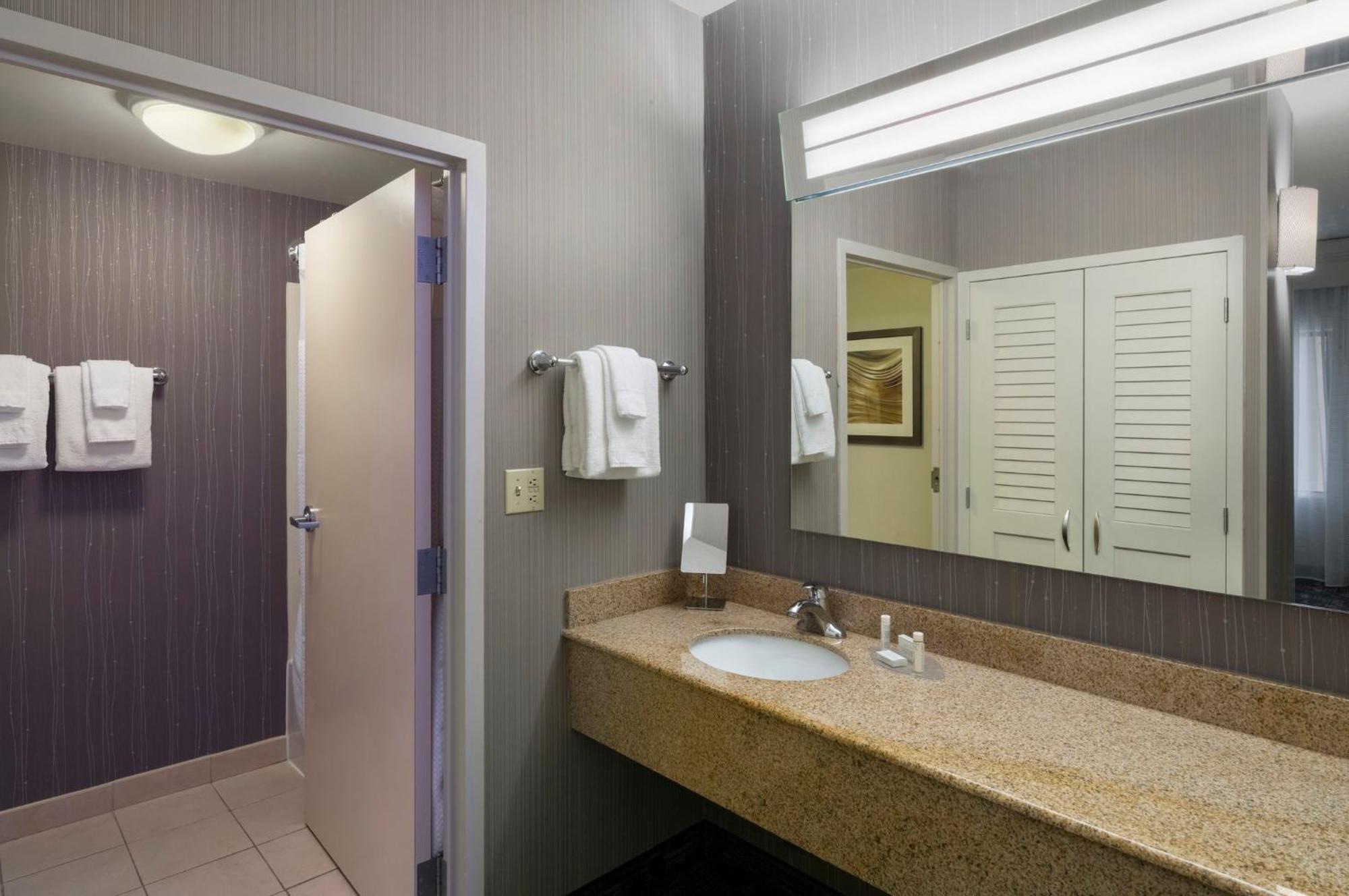 Courtyard By Marriott Scranton Montage Mountain Hotel Moosic Exterior foto